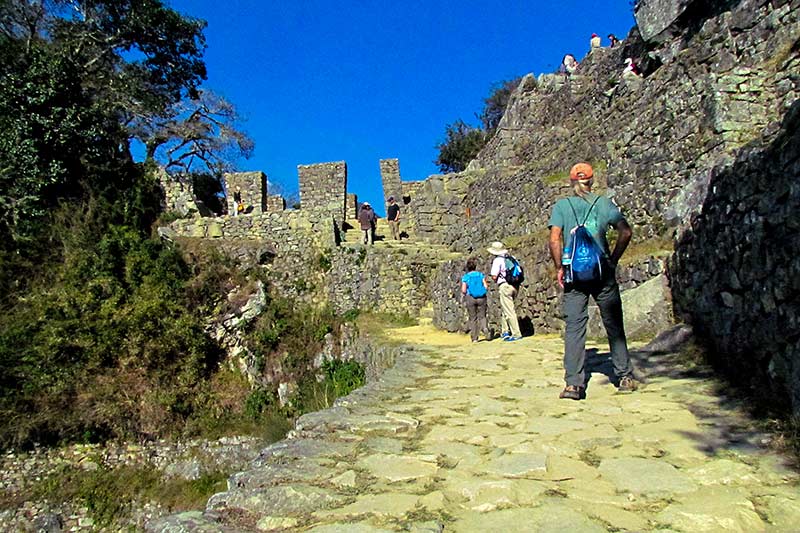 Tourists on their way to Intipunku (Sun Gate) - Machu Picchu