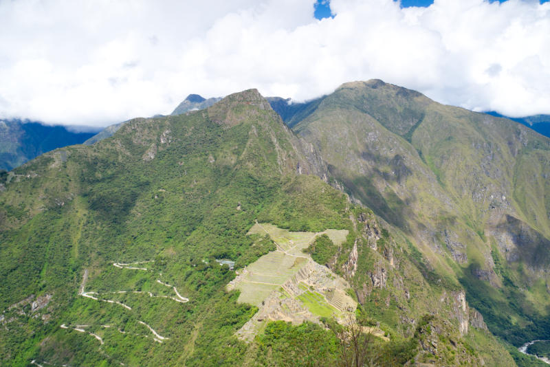 Vista incrível do cume de Huayna Picchu