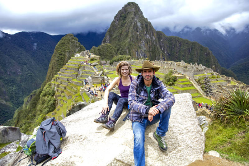 Tourist couple visiting the Wonder of the World