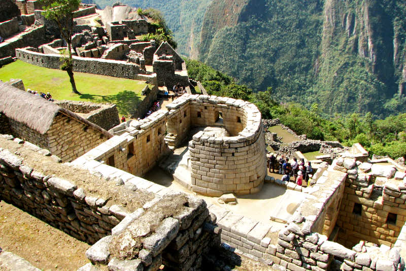 Incrível construção do Templo do Sol - Machu Picchu