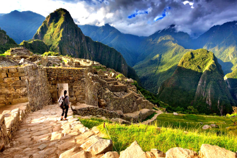 Tourist on his way to the Inca citadel