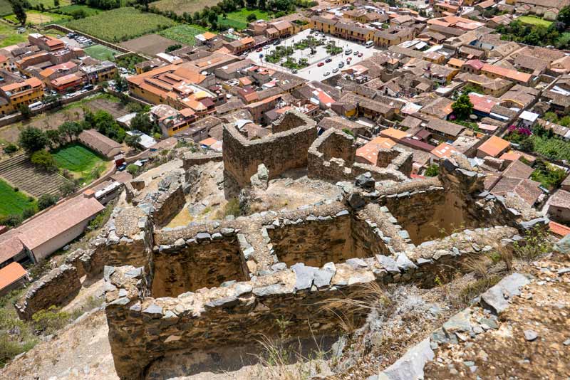 Collcas within the Pinkuylluna fortress