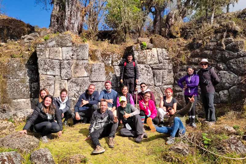 Tourists visiting Choquechurco