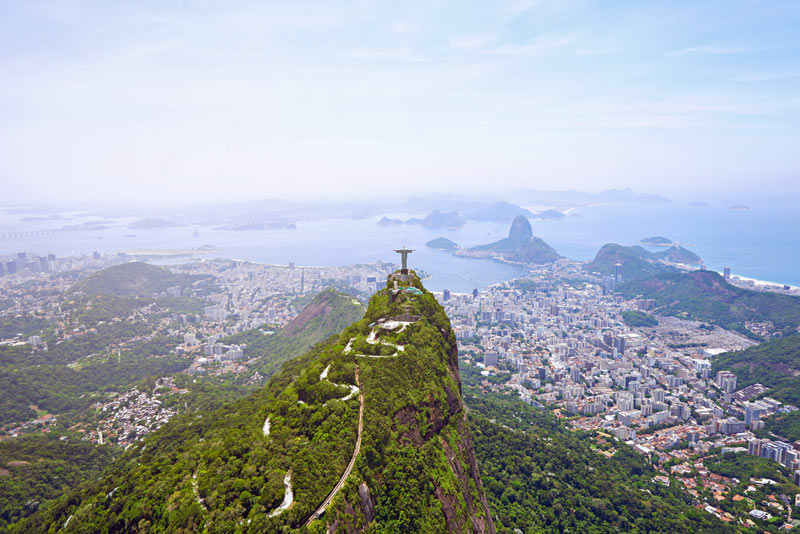 Panoramic view of the monument and the city of Rio de Janeiro