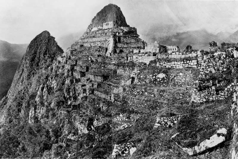 Photo of Machu Picchu before its rediscovery