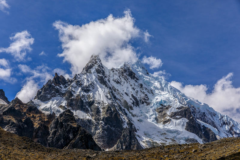 Pico nevado de Salkantay